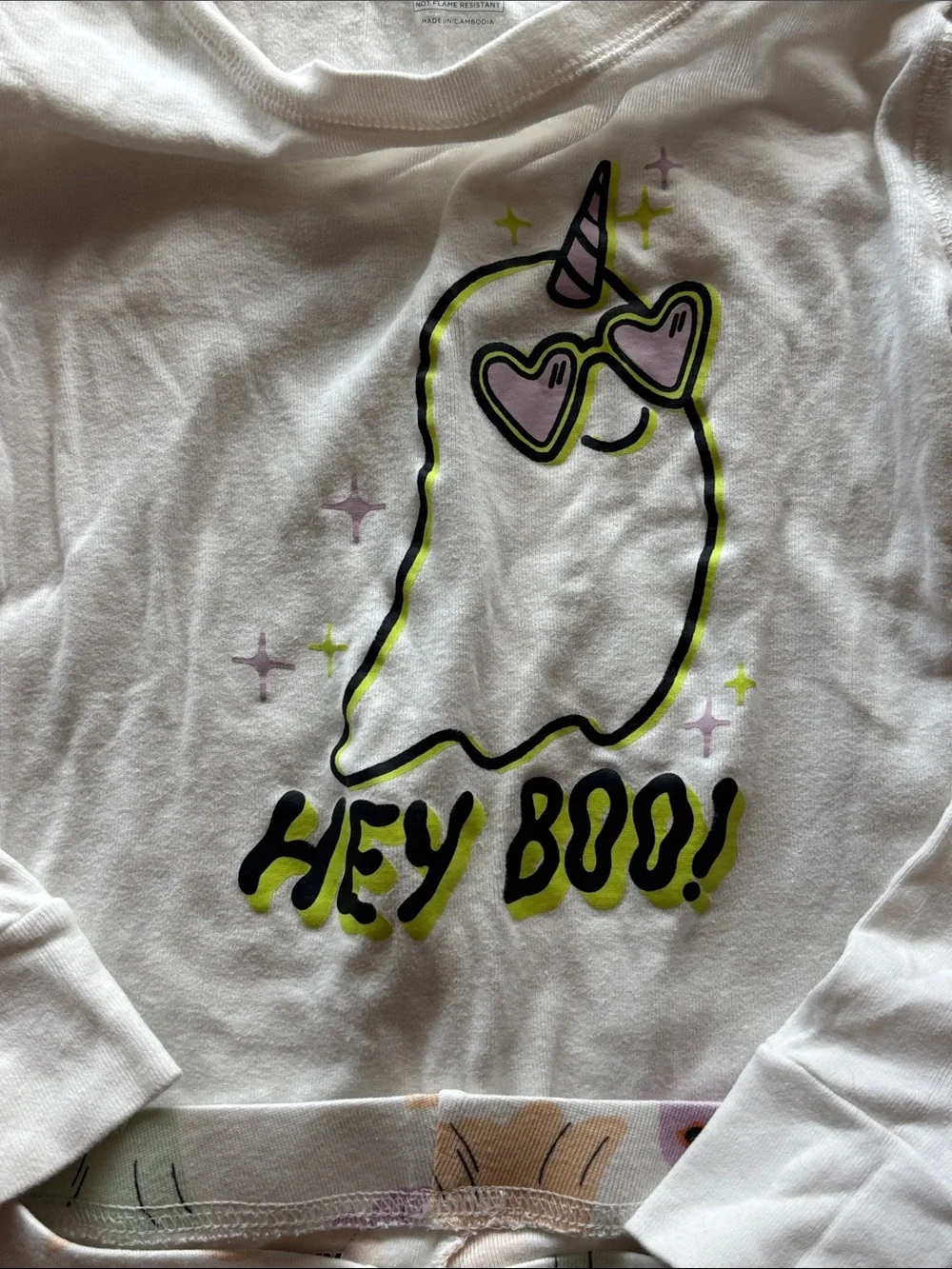 Unisex Old Navy pajama bundle - Halloween & Christmas size 6